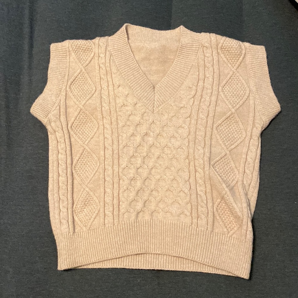 Cable Knit sweater vest